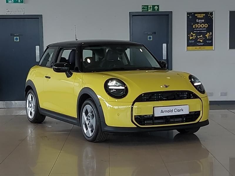 Yellow New 2024 Mini Cooper Hatch Hatchback | £23,298 (Fair price) - Image 1/4