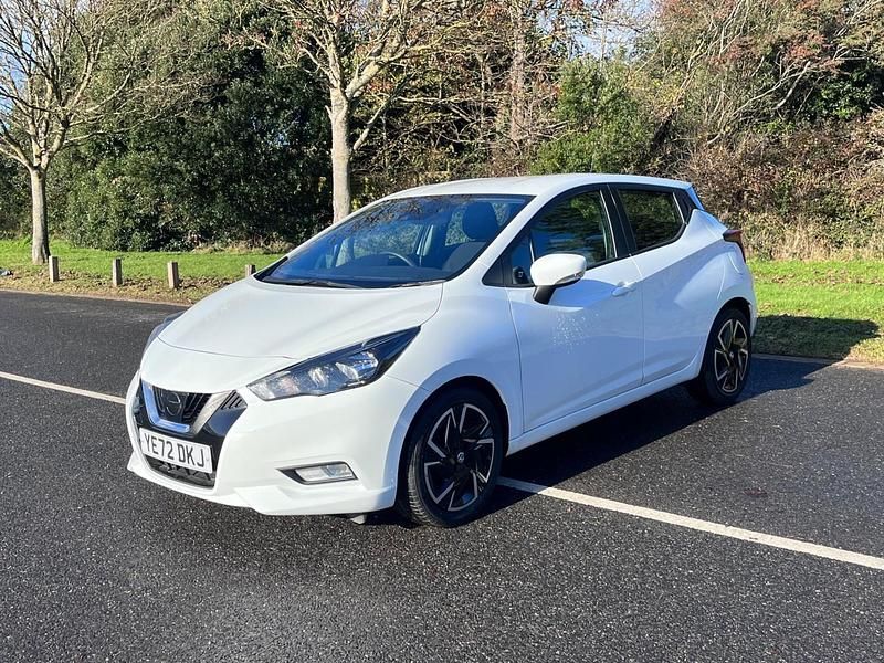 Used Nissan Micra Acenta 92 HP (67 kW) 2022 White Hatchback