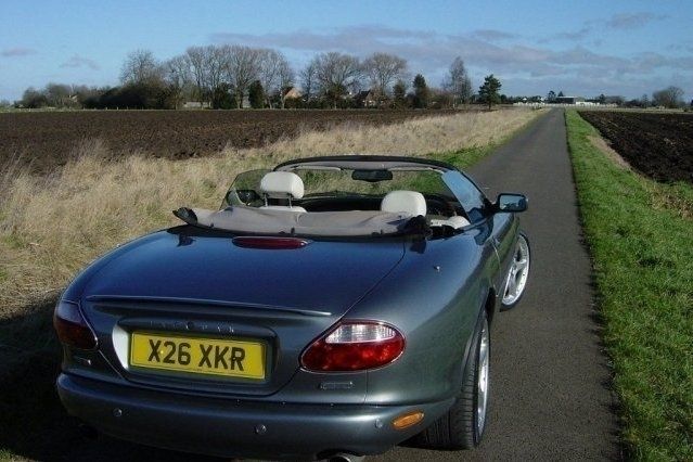 Used Jaguar XKR 400 HP (294 kW) 2003 Coupe