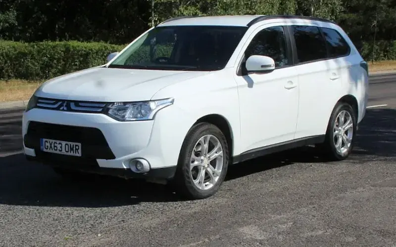 Used Mitsubishi Outlander 150 HP (110 kW) 2015 SUV