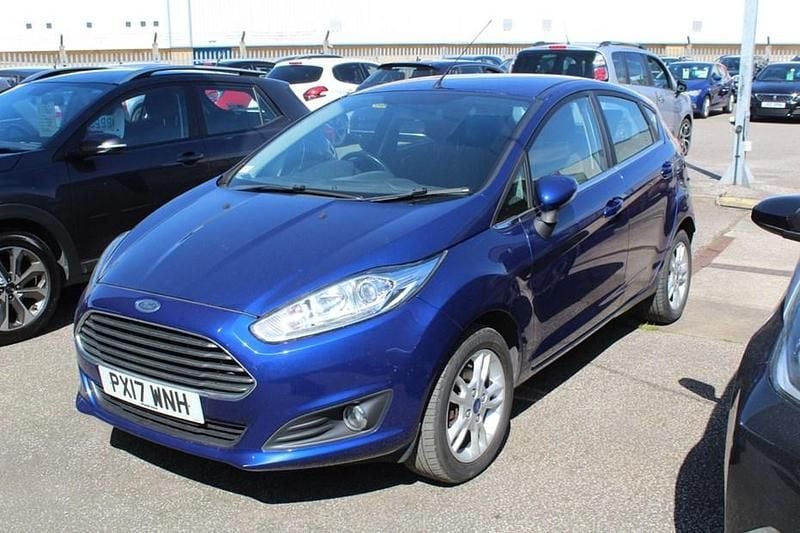 Usado Ford Fiesta Zetec 2017 Azul Citadino