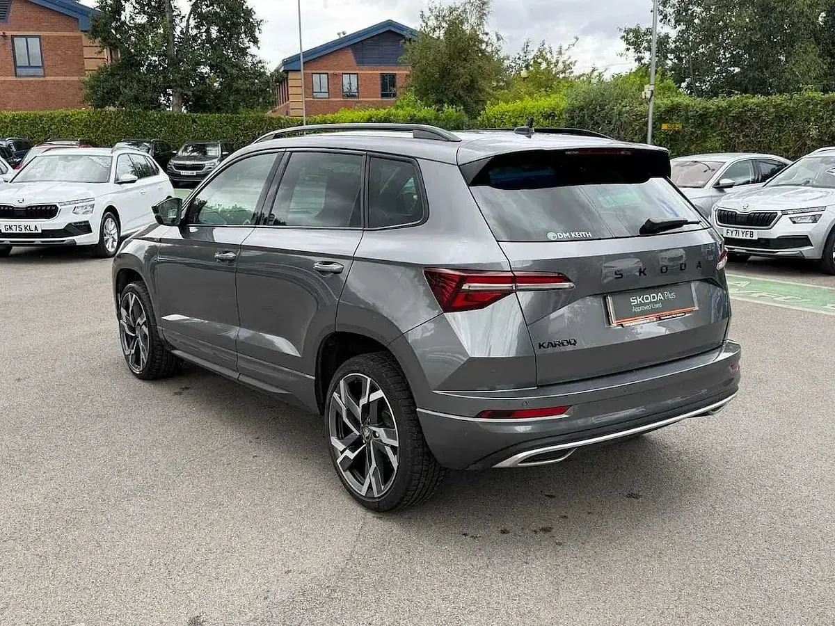 Used Skoda Karoq SportLine 150 HP (110 kW) 2025 Grey SUV