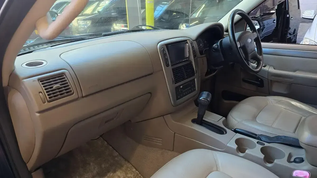 Used Ford Explorer XLT 2005 Blue SUV
