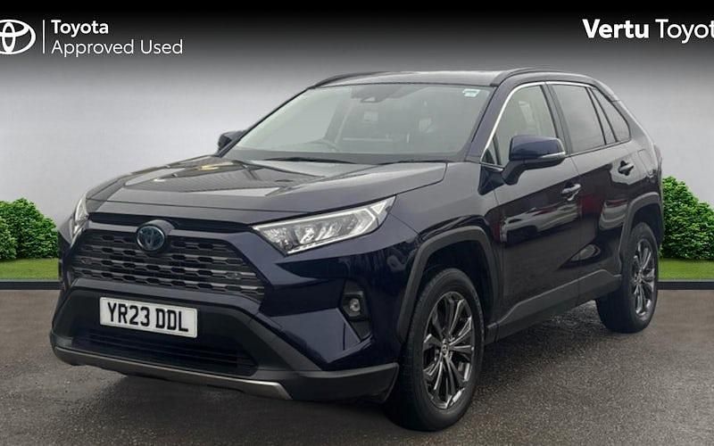 Used Toyota RAV4 Design 218 HP (160 kW) 2025 SUV