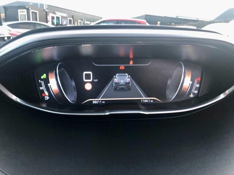 Used Peugeot 3008 Premium 130 HP (95 kW) 2019 Bronze SUV