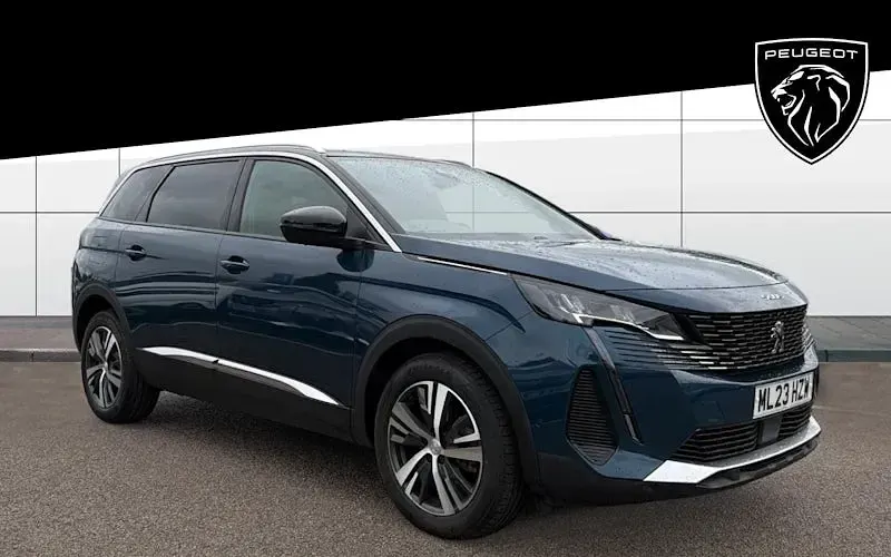 Used Peugeot 5008 Allure+ 131 HP (96 kW) 2023 SUV