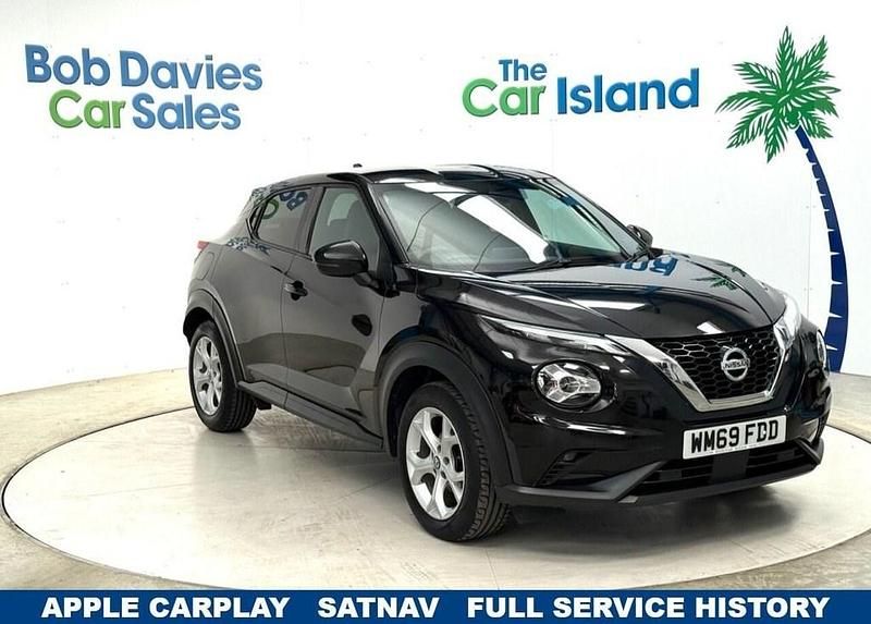 Black Used 2020 Nissan Juke N-Connecta SUV | £12,200 (Fair price) - Image 1/4
