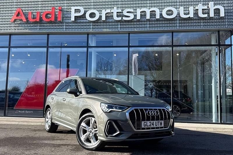 Used Audi Q3 S-Line 150 HP (110 kW) 2024 Grey SUV