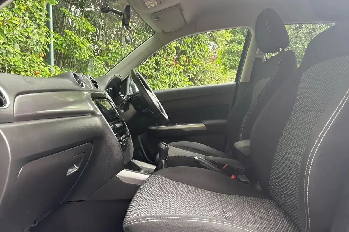 Used Suzuki Vitara SZ-T 2019 Black SUV