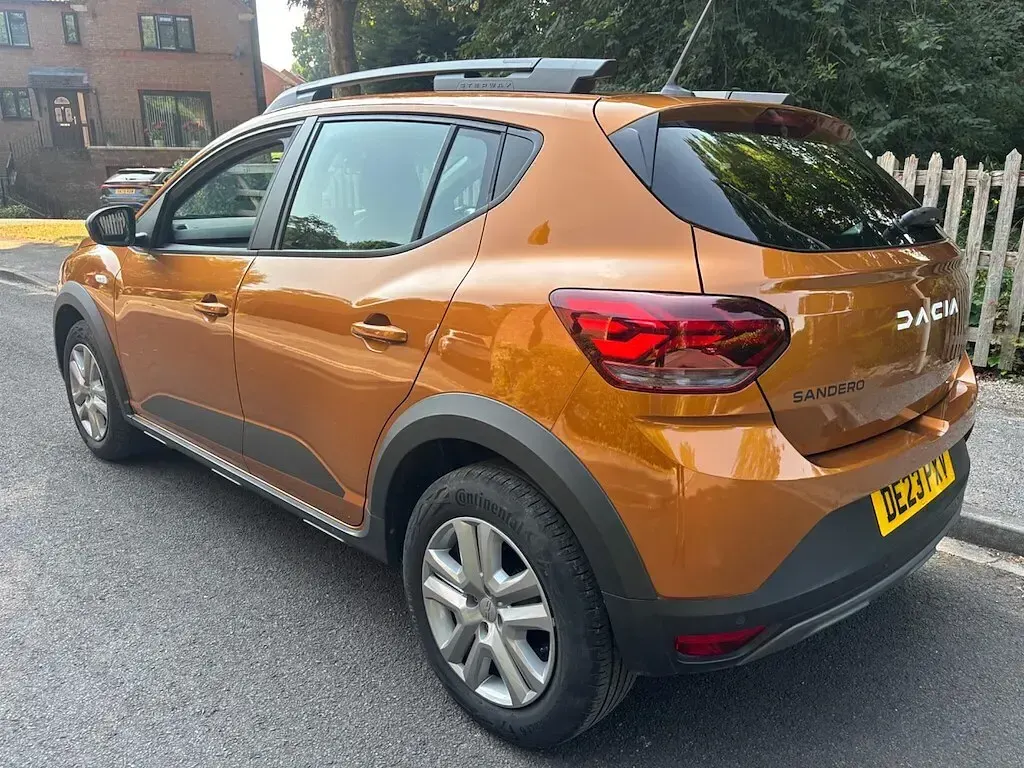 Used Dacia Sandero Expression 2023 Orange Hatchback
