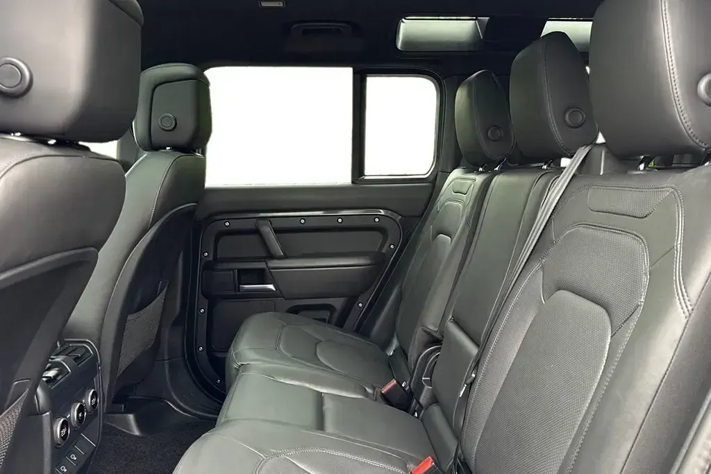 Used Land Rover Defender HSE Dynamic 2024 Grey SUV