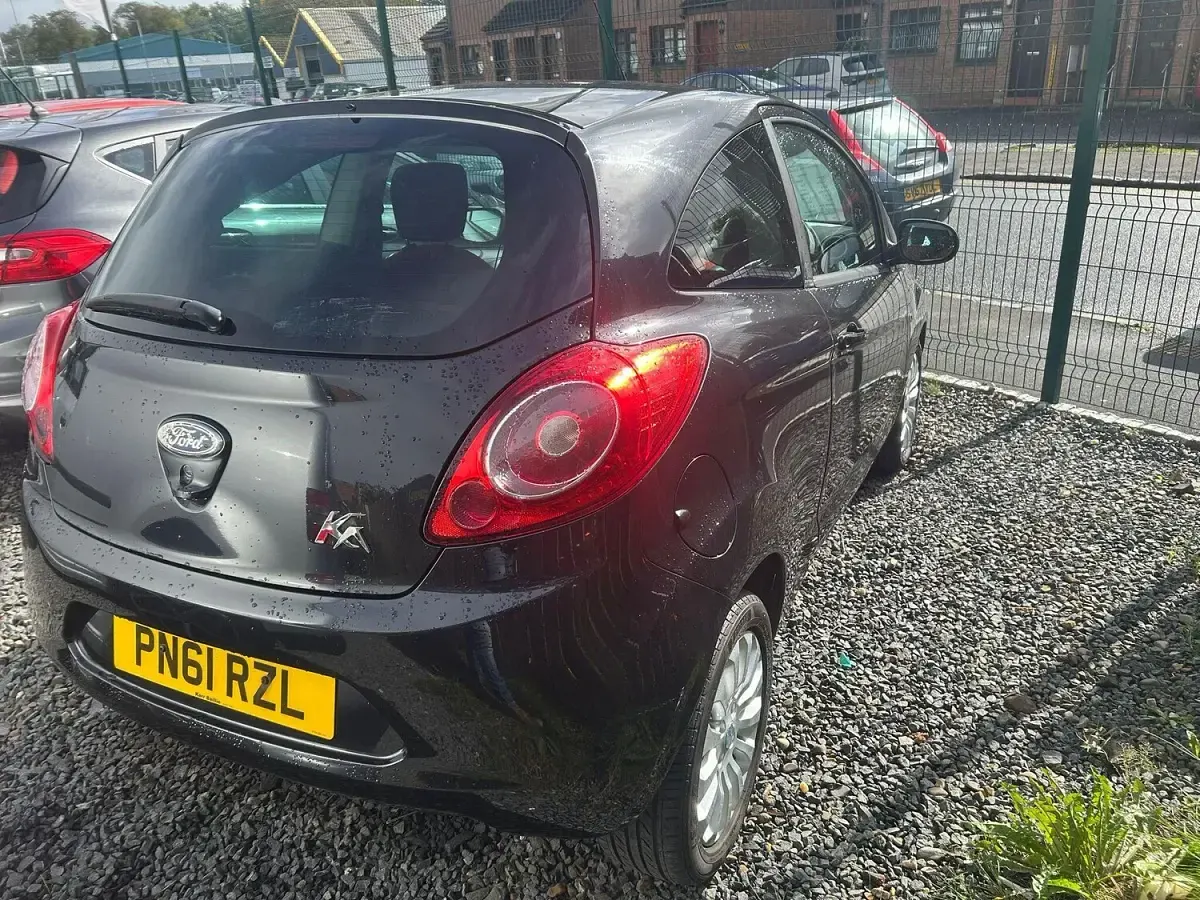 Used Ford Ka Zetec 69 HP (50 kW) 2011 Black Hatchback