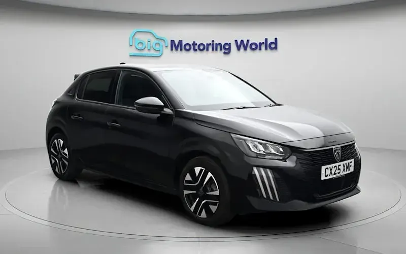 Used Peugeot 208 Allure 102 HP (75 kW) 2025 Black Hatchback