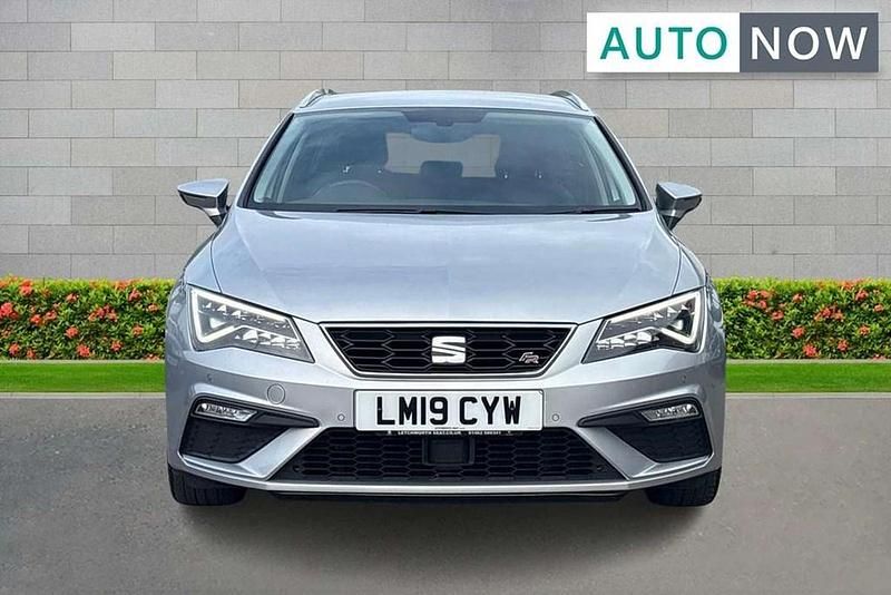 Used Seat Leon FR 2019 Silver Estate