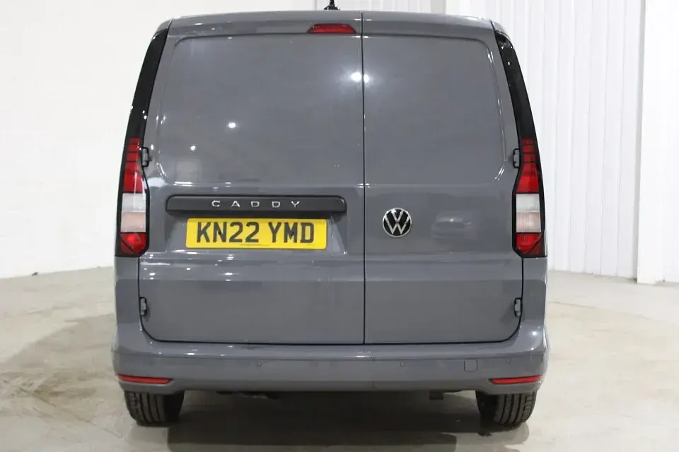 Used VW Caddy Maxi 122 HP (89 kW) 2022 Grey MPV