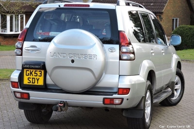 Used Toyota Land Cruiser 161 HP (118 kW) 2003 SUV