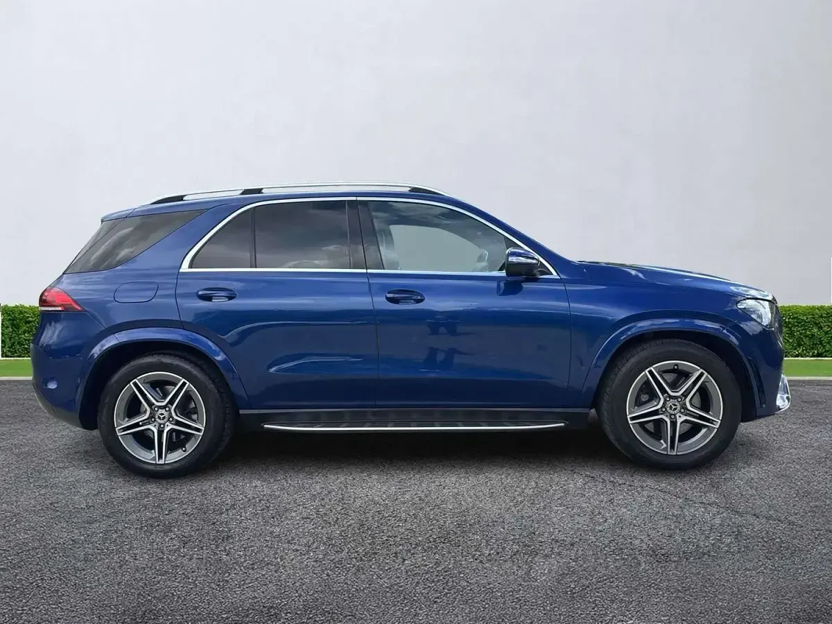 Used Mercedes GLE350 AMG line 2021 Blue Estate