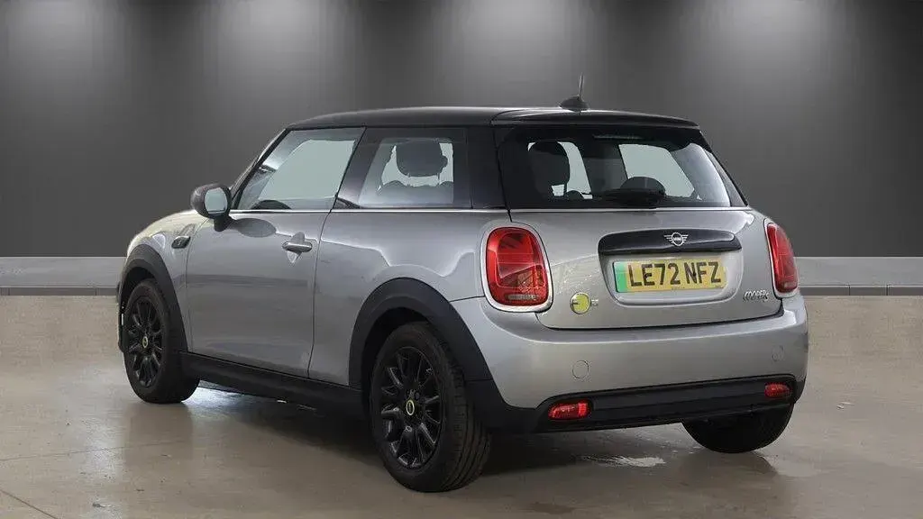Used Mini Cooper SE Hatch 135 kW (184 HP) 2023 Silver Hatchback