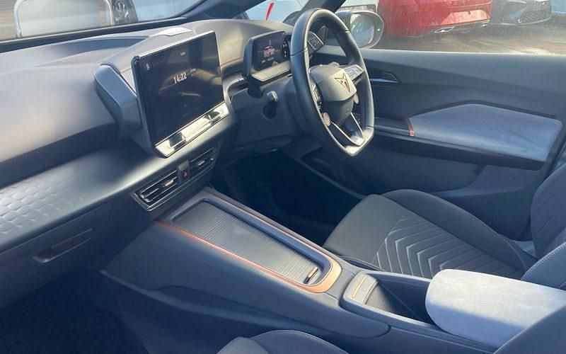 Used Cupra Born e-Boost 169 kW (230 HP) 2024 Hatchback