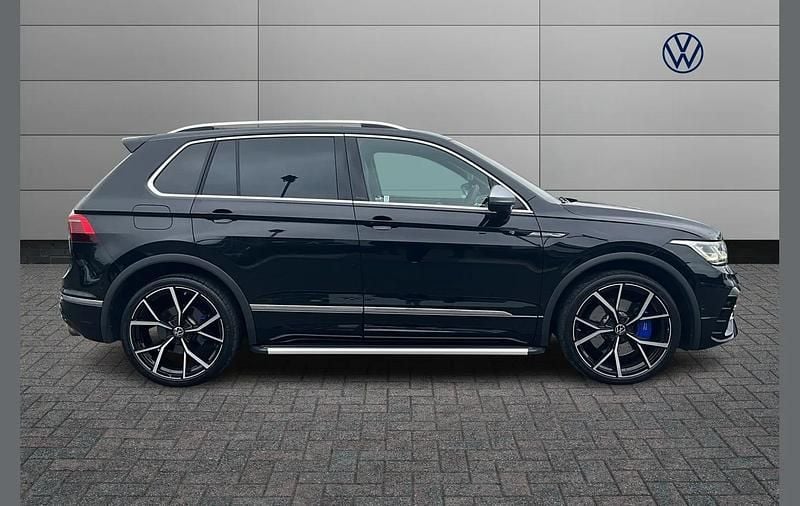 Used VW Tiguan R 320 HP (235 kW) 2023 Black SUV