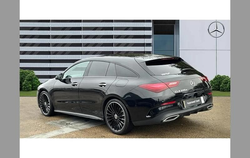 Used Mercedes CLA220 Shooting Brake AMG Line Premium Plus 187 HP (137 kW) 2024 Black Estate
