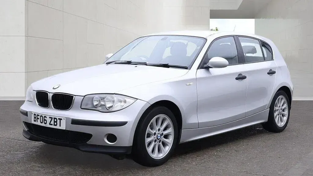 Used BMW 118 2006 Silver Hatchback