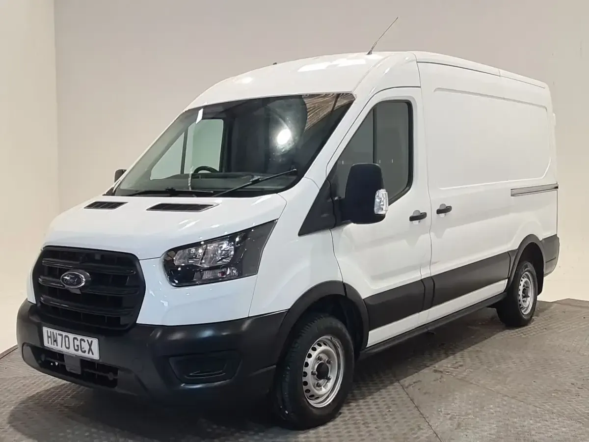 Used Ford Transit 105 HP (77 kW) 2020 White Van