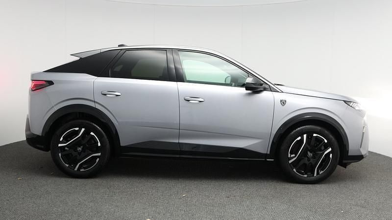 Used Peugeot e-3008 GT 152 kW (207 HP) 2025 Grey SUV