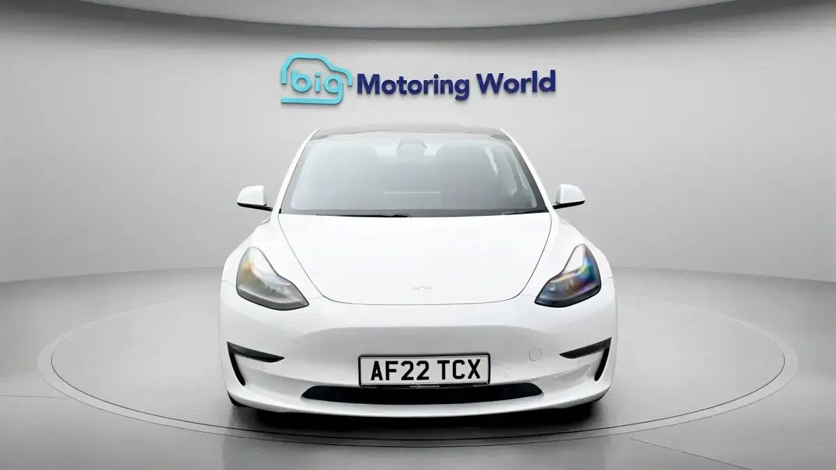 Used Tesla Model 3 Long Range AWD 366 kW (498 HP) 2022 White Sedan