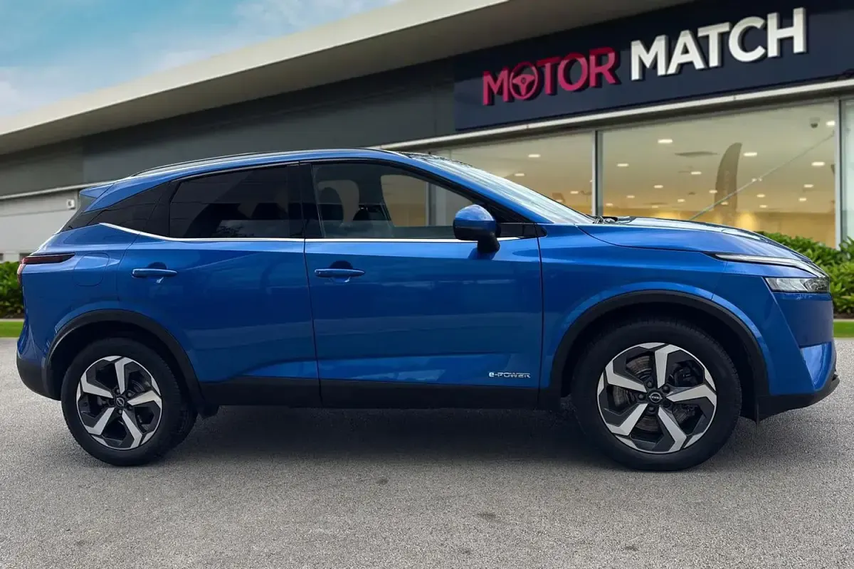 Used Nissan Qashqai N-Connecta 190 HP (139 kW) 2023 Blue SUV