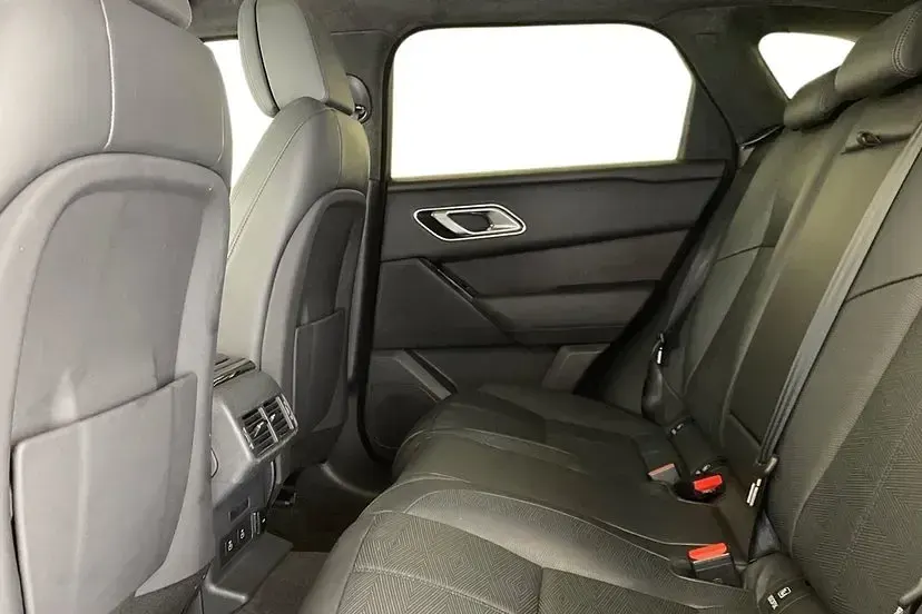 Used Land Rover Range Rover Velar Autobiography 201 HP (147 kW) 2025 Ostuni pearl white SUV