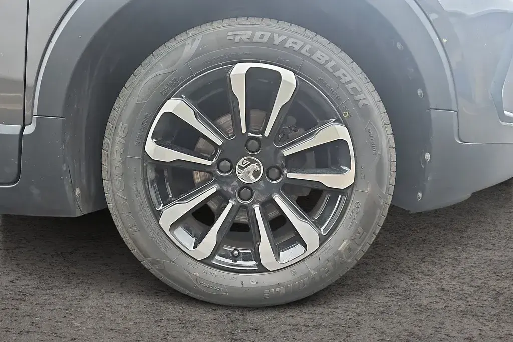 Begagnad Vauxhall Crossland Edition 83 HK (61 kW) 2022 Grå SUV