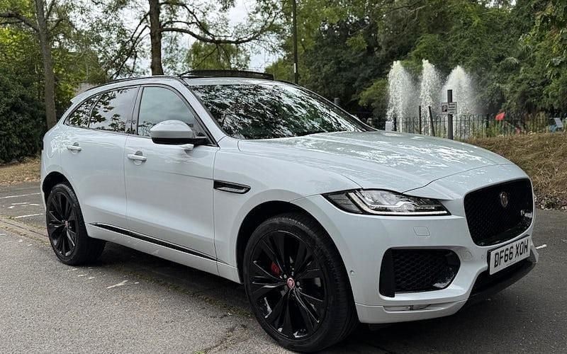 Used 2020 Jaguar F-Pace S SUV | £15,995 (Super price) - Image 1/4