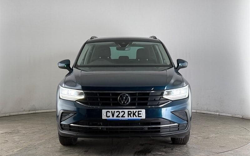 Used VW Tiguan Active 150 HP (110 kW) 2021 Blue SUV