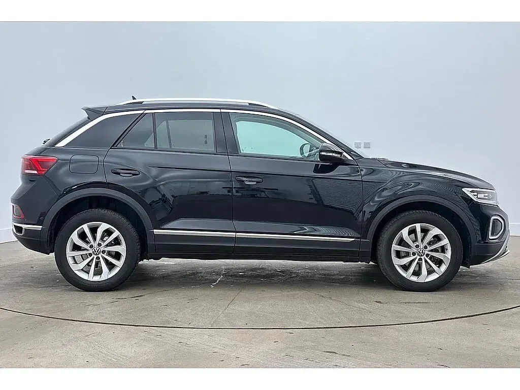 Used VW T-Roc 150 HP (110 kW) 2025 SUV