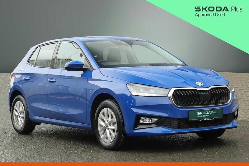 Used Skoda Fabia Comfort 59 HP (43 kW) 2023 Energy blue Hatchback