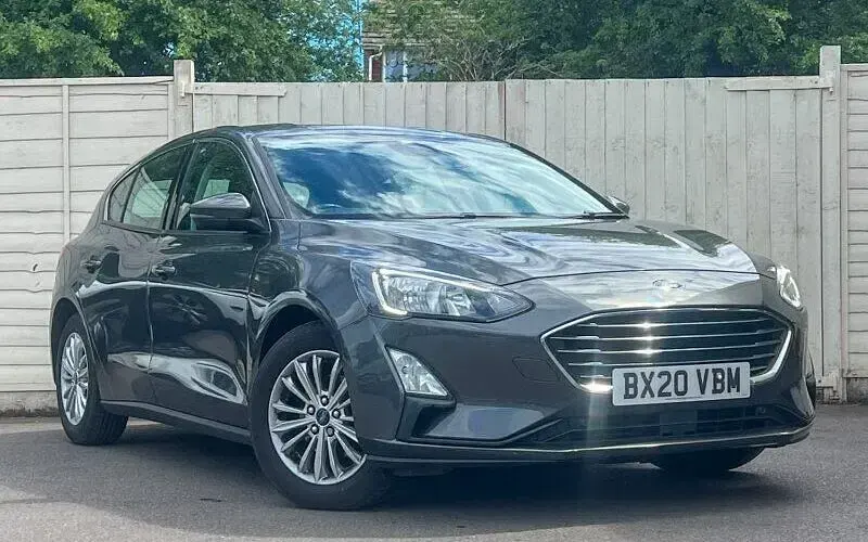 Used Ford Focus Titanium 125 HP (91 kW) 2020 Grey Hatchback