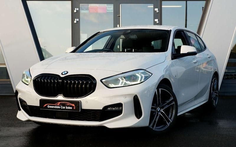 Used BMW 118 M Sport 136 HP (100 kW) 2021 White Hatchback