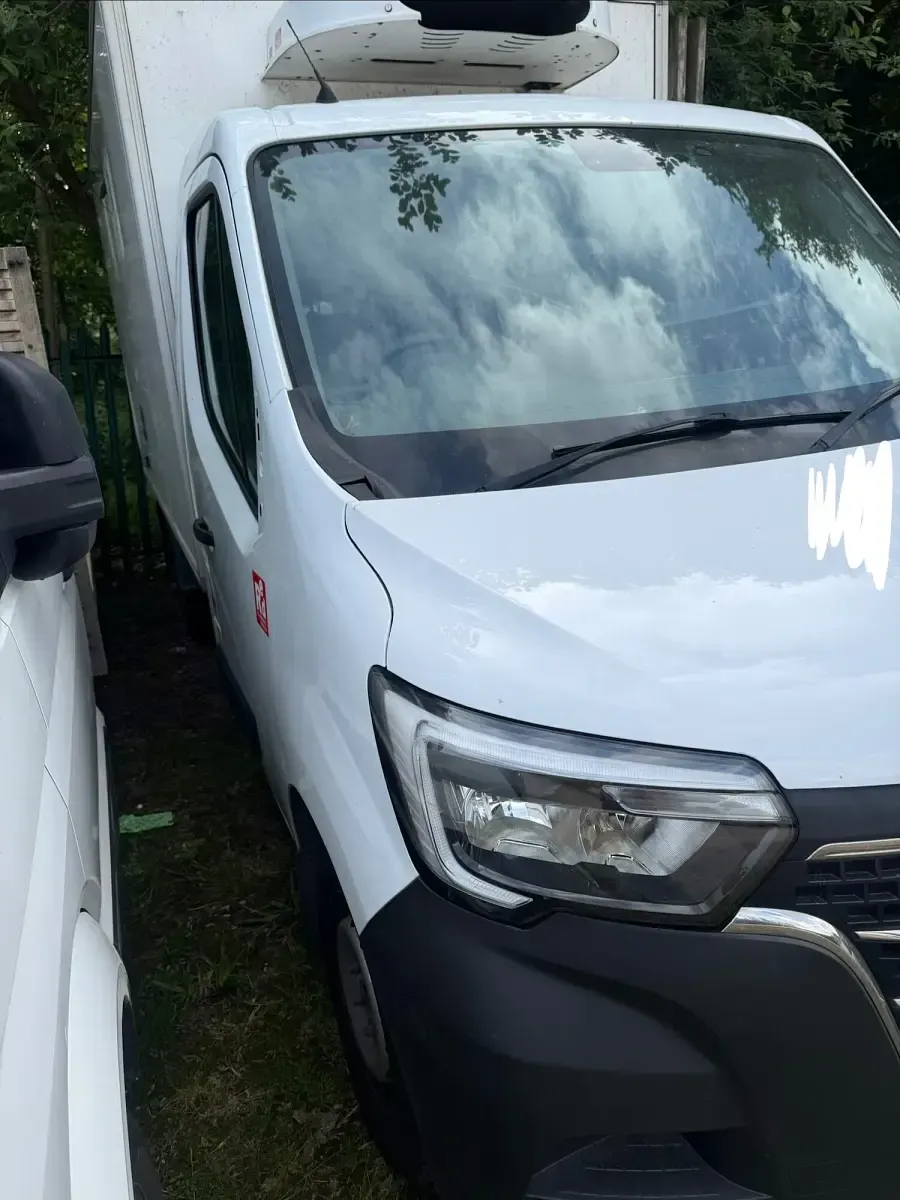 Used Renault Master 145 HP (106 kW) 2022 White MPV