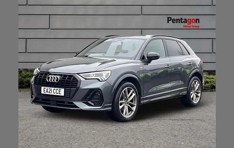 Used Audi Q3 Black Edition 147 HP (108 kW) 2021 Grey SUV