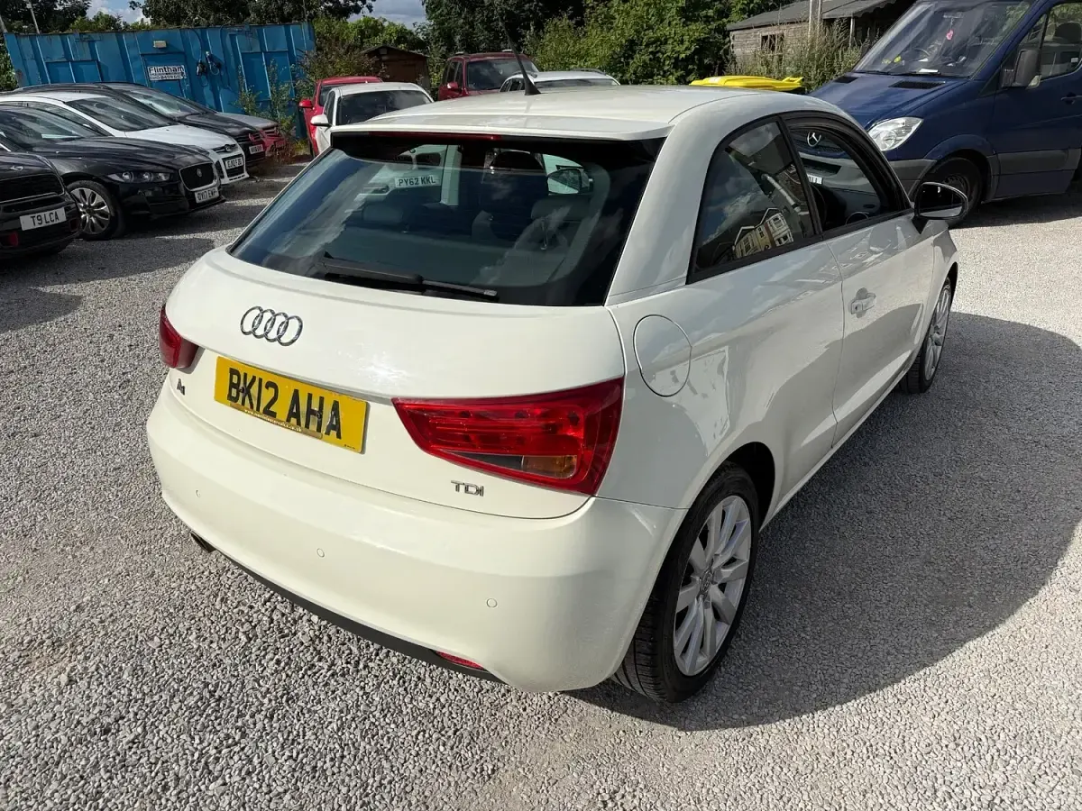 Used Audi A1 Sport 105 HP (77 kW) 2012 White Hatchback