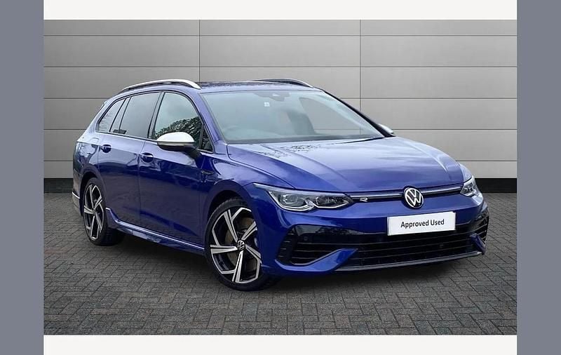Used VW Golf VIII R 320 HP (235 kW) 2022 Lapiz blue Estate