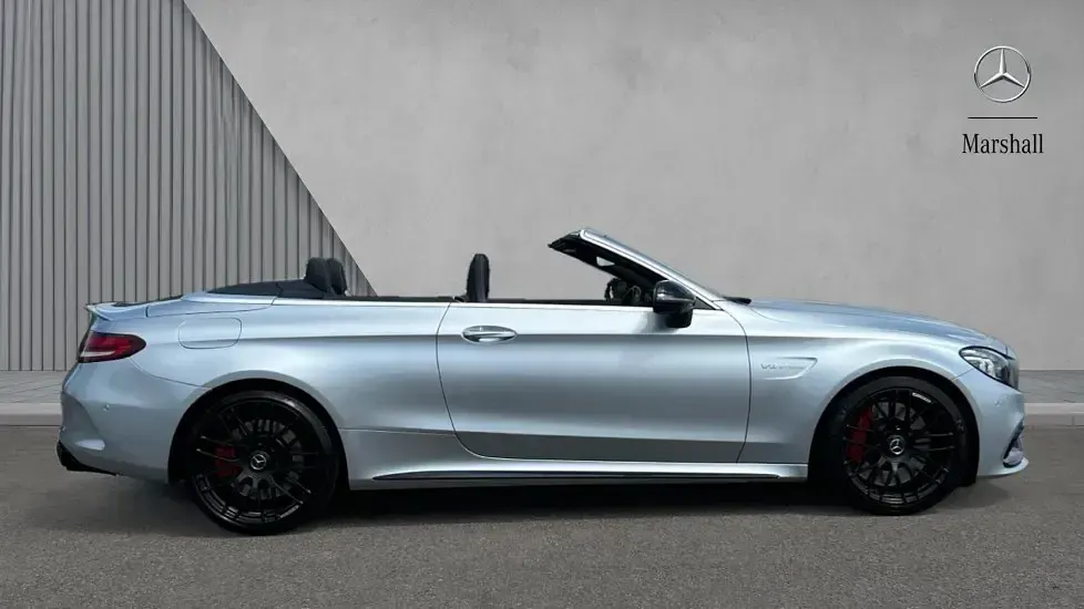 Used Mercedes C63S AMG Premium Plus 510 HP (375 kW) 2022 Hightech silver metallic Cabriolet