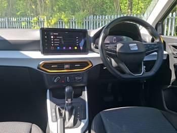 Used Seat Arona SE Technology 110 HP (80 kW) 2023 Grey SUV