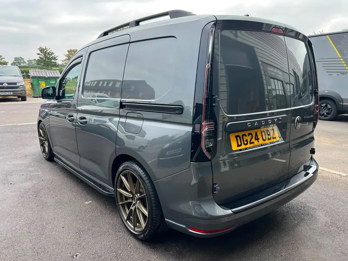 Used VW Caddy Pro 122 HP (89 kW) 2024 Grey MPV