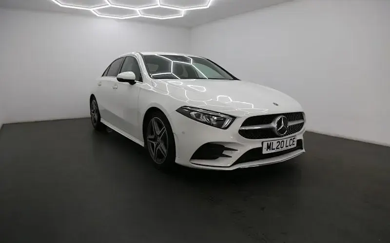 Used Mercedes A180 AMG Line Premium 136 HP (100 kW) 2020 Sedan