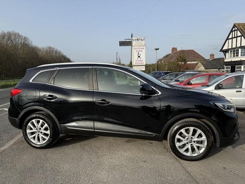 Used Renault Kadjar Dynamique 110 HP (80 kW) 2017 Black SUV