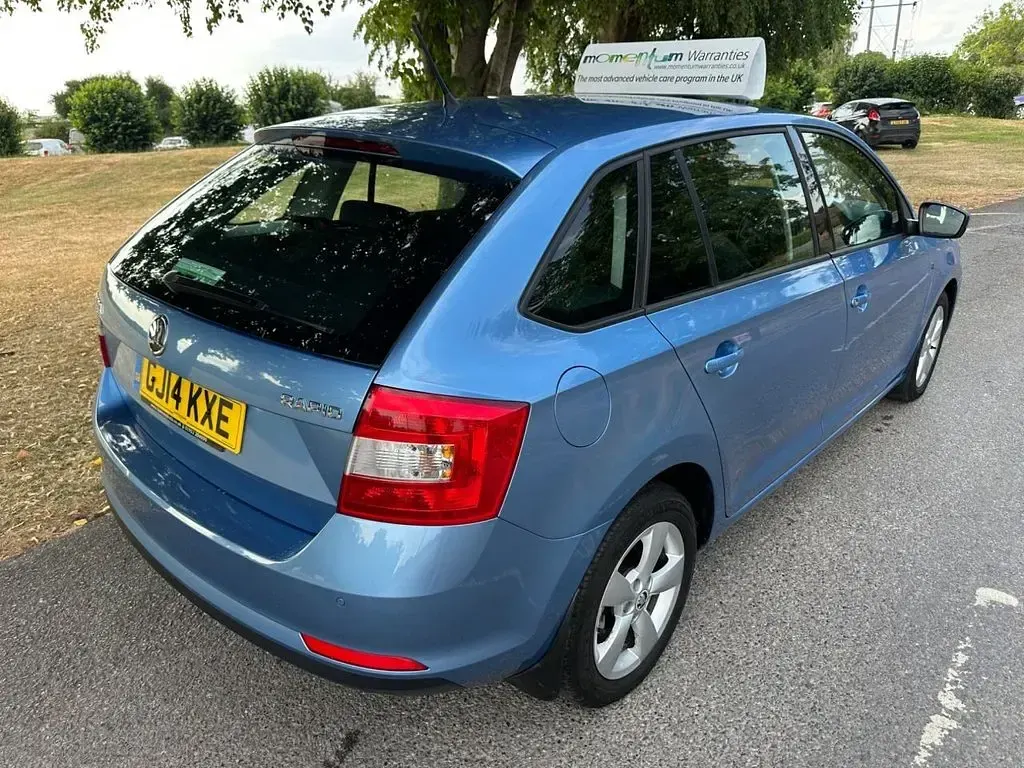 Used Skoda Rapid SE 2014 Blue Hatchback