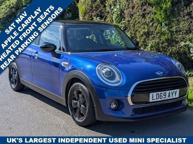 Blue Used 2019 Mini Cooper Classic Hatchback | £14,495 (Good price) - Image 1/4