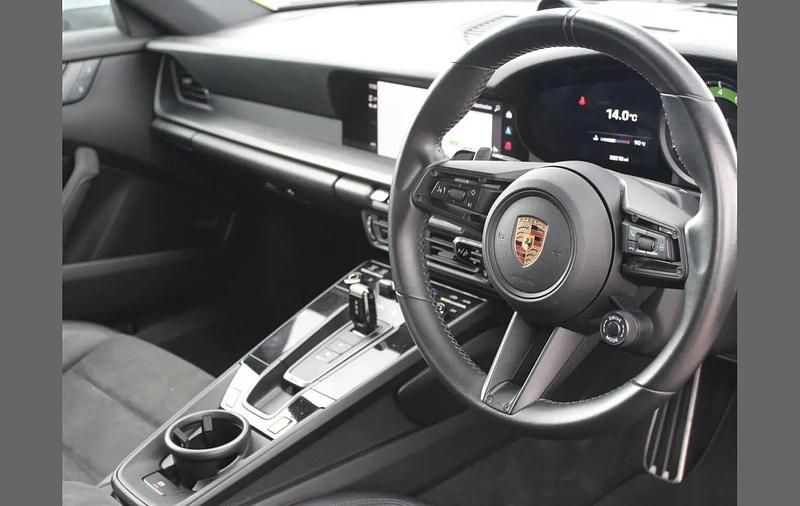 Used Porsche 911 472 HP (347 kW) 2022 Silver Coupe